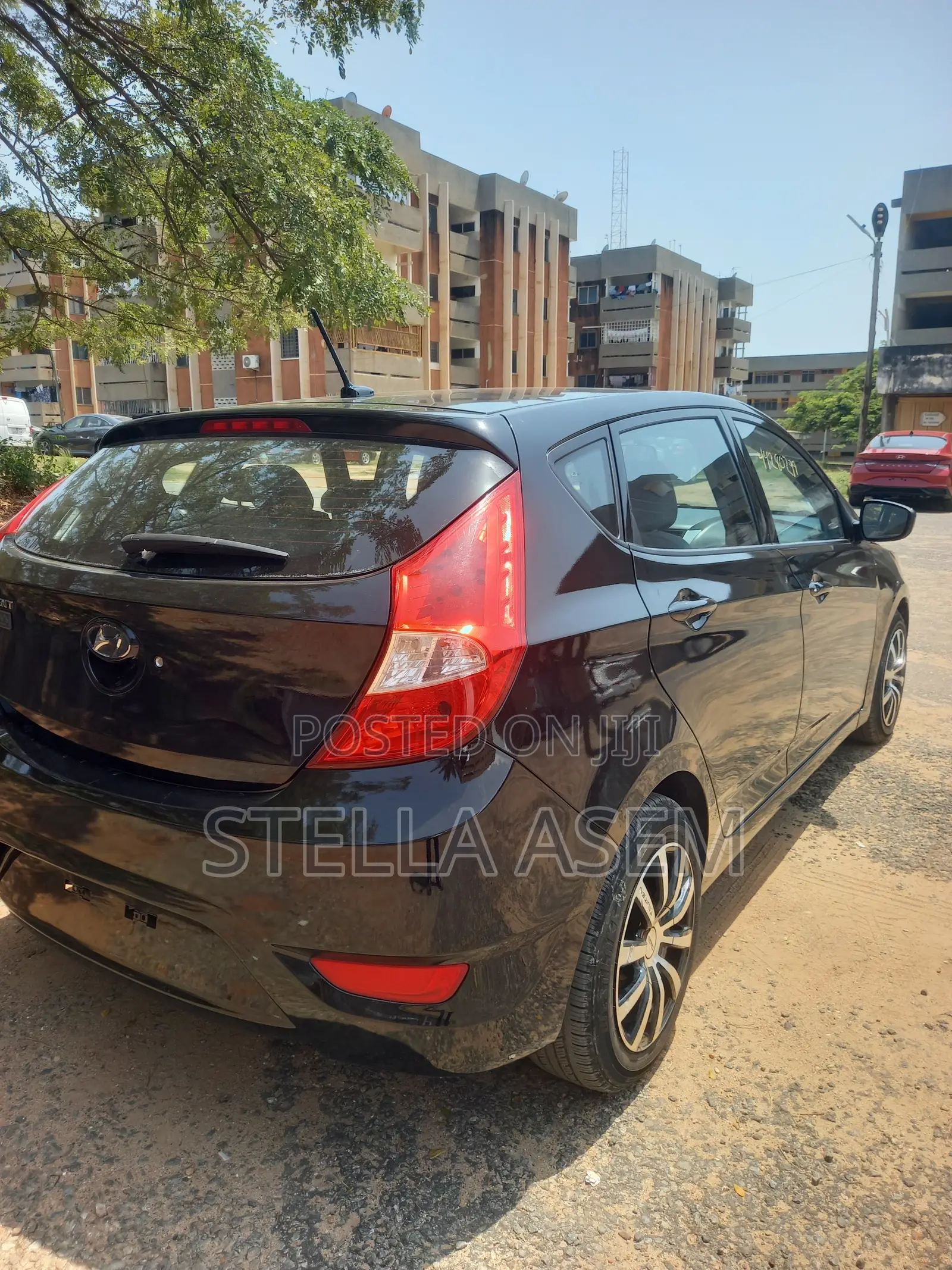 Hyundai Accent 2016 Black