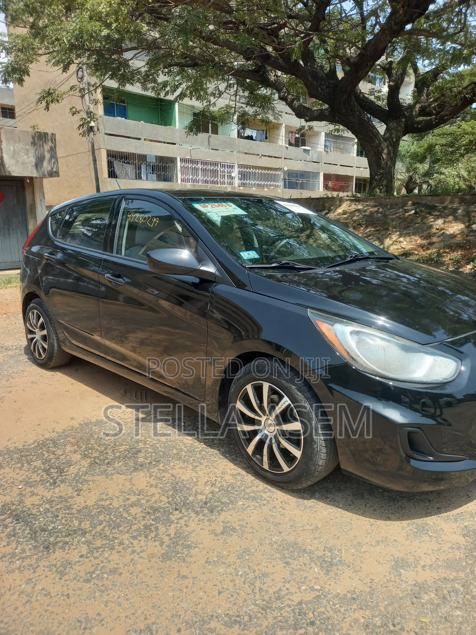 Hyundai Accent 2016 Black