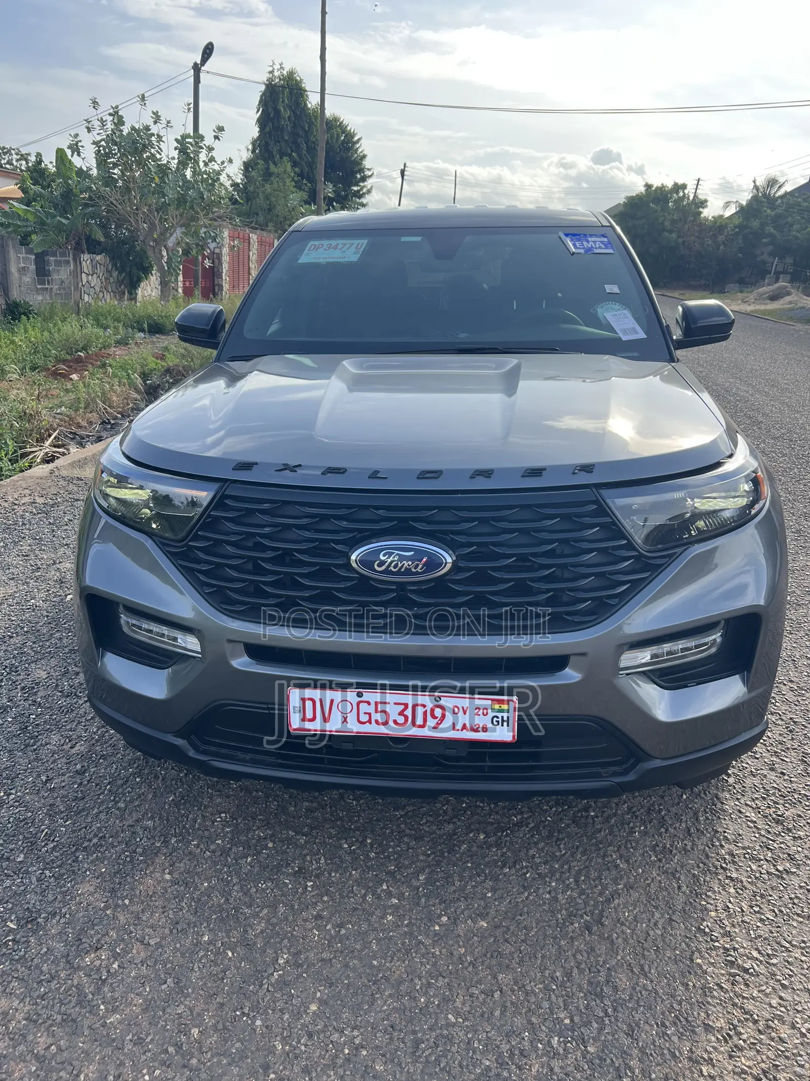 Ford Explorer Base 4x4 2020 Gray