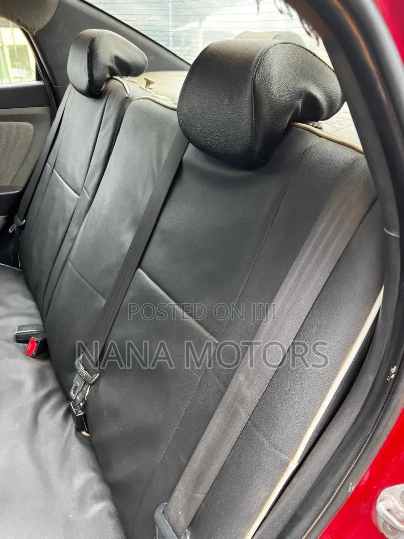 Hyundai Accent 2016 Red