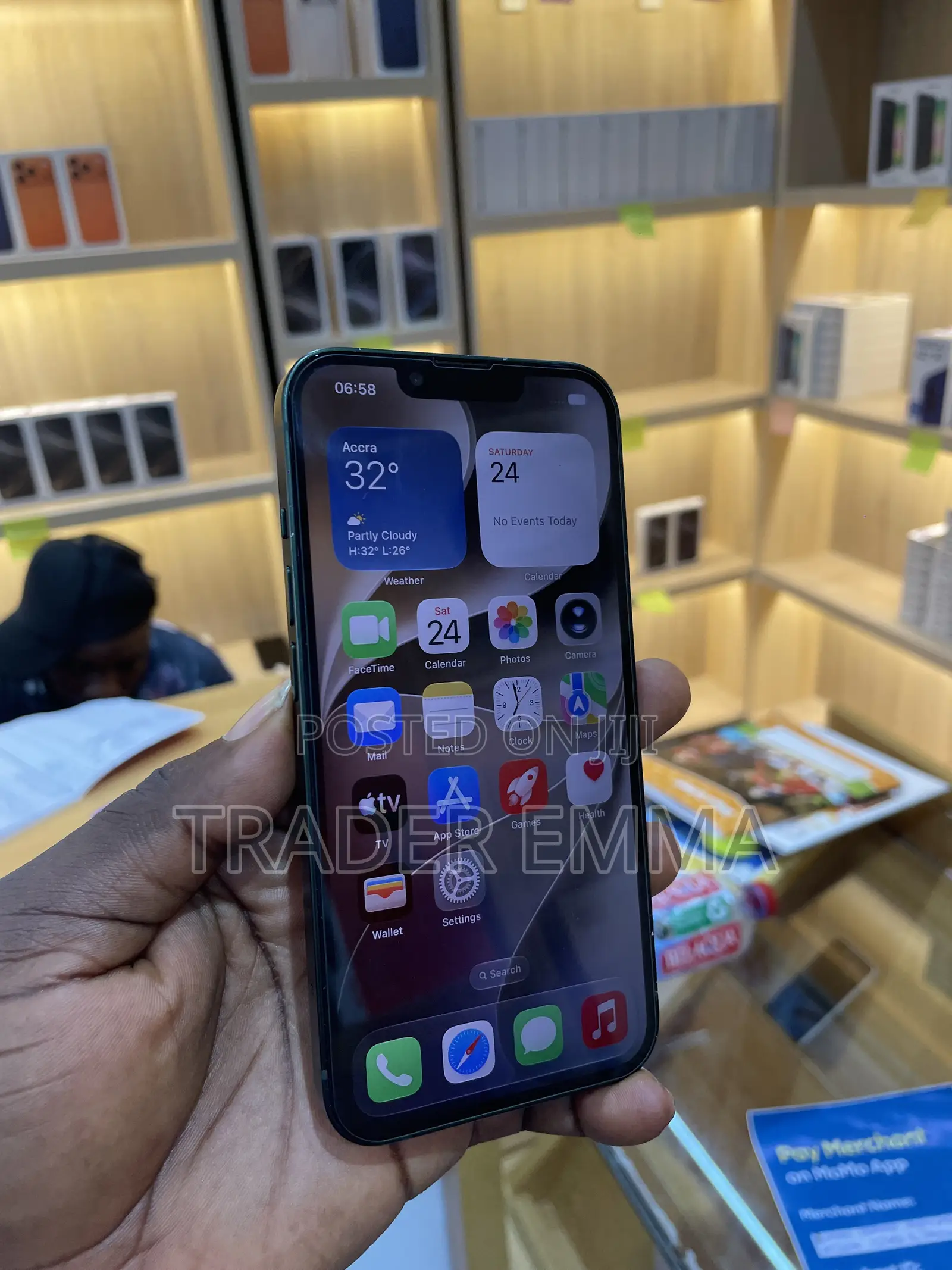 Apple iPhone 13 128 GB Green