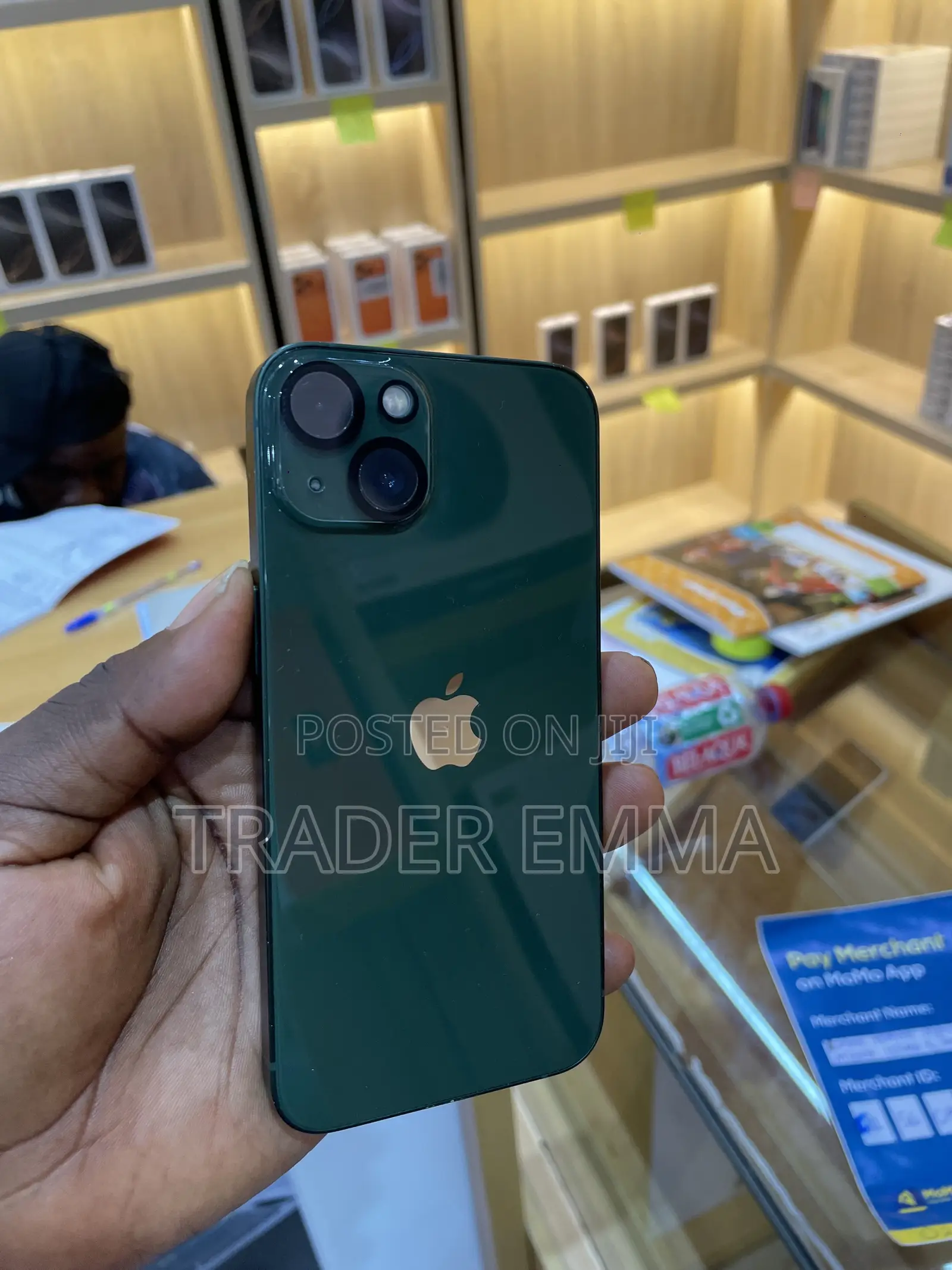 Apple iPhone 13 128 GB Green