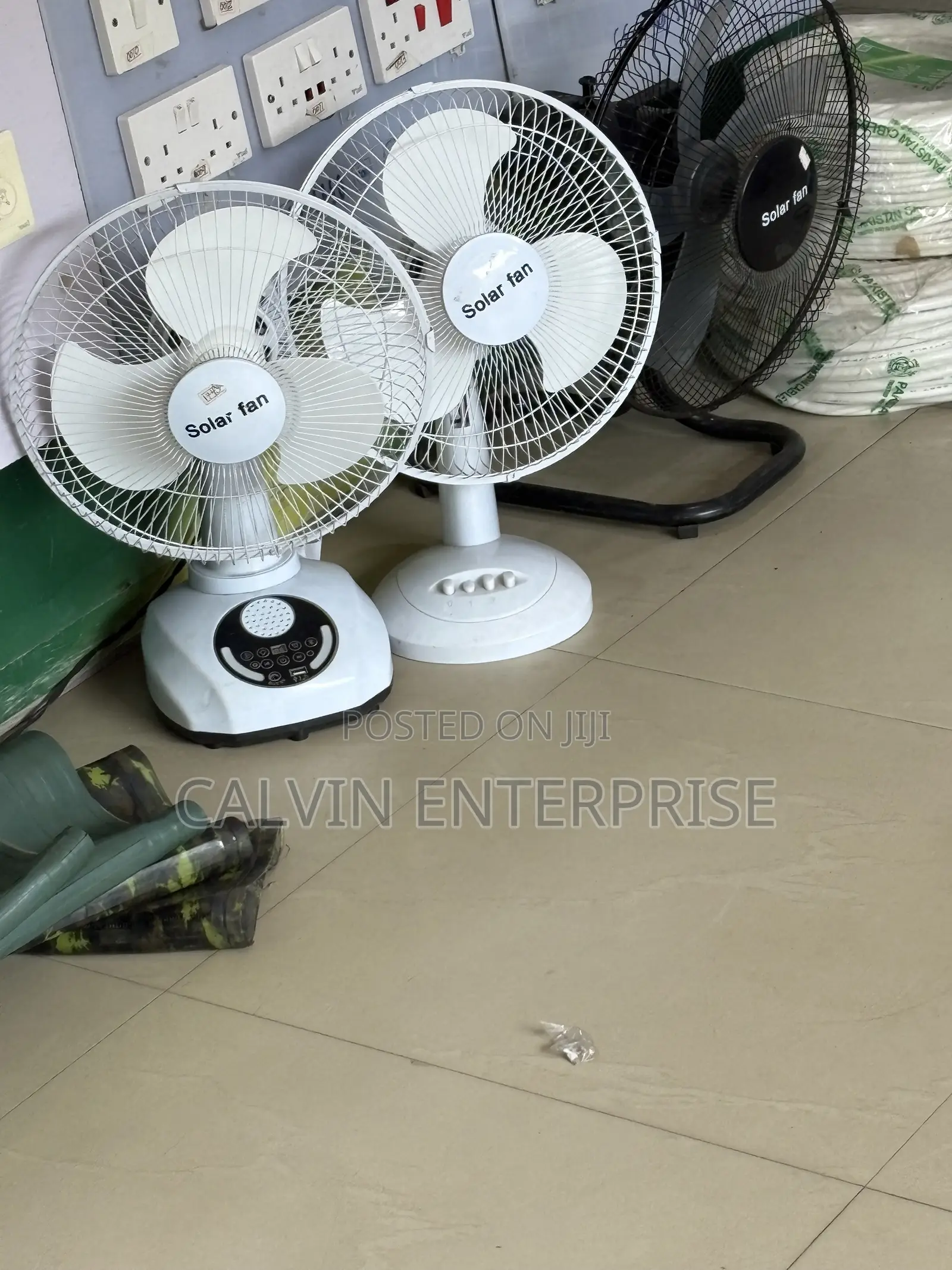 Solar Table Top Fan With Bluetooth