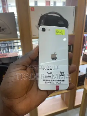 Apple iPhone SE (2022) 64 GB White