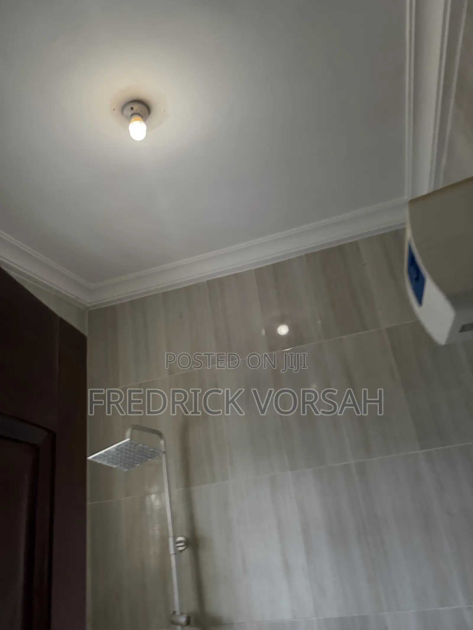 5bdrm Apartment in Dr Roo Villa, Amasaman for rent