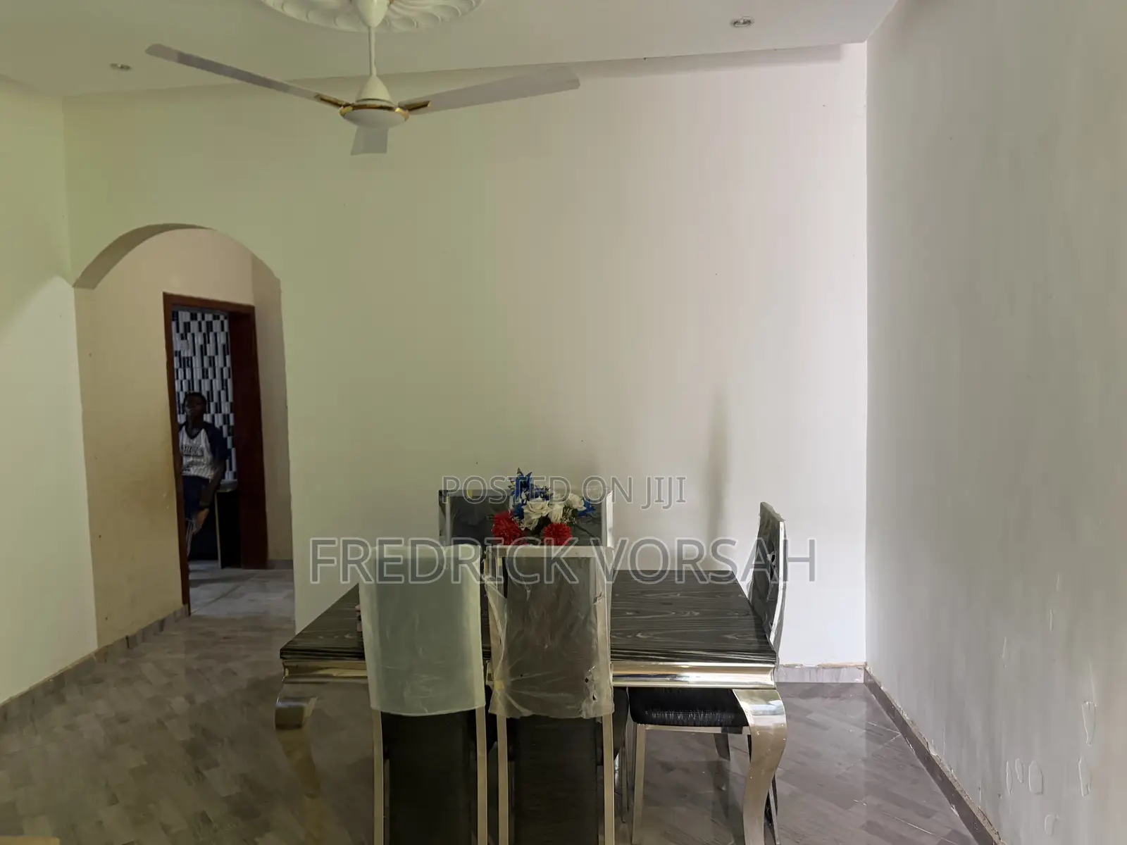 5bdrm Apartment in Dr Roo Villa, Amasaman for rent