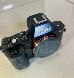 Sony Alpha 7 (ILCE-7) With 50mm Lens