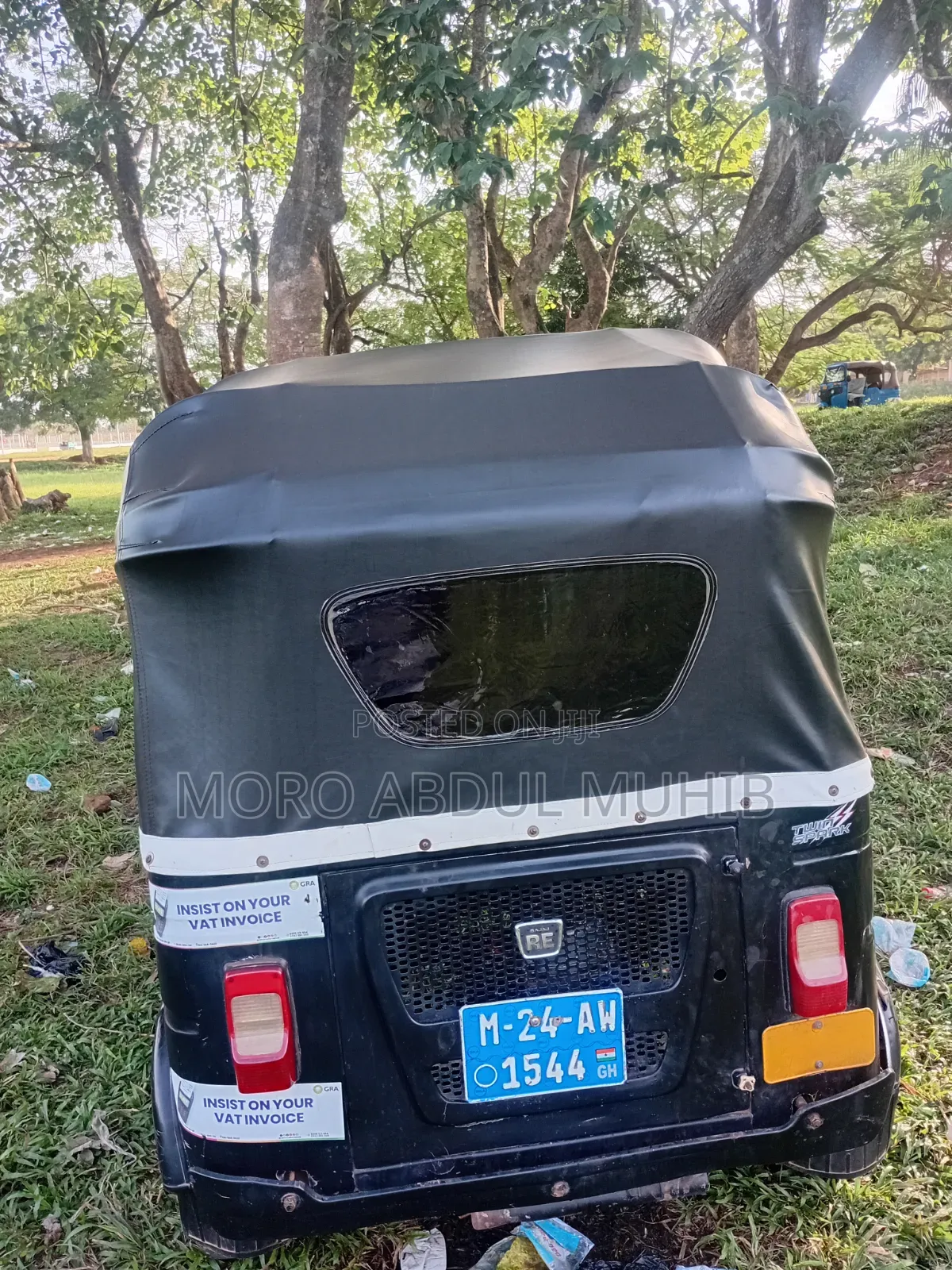 Bajaj RE 2024 Black