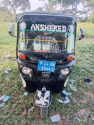 Bajaj RE 2024 Black