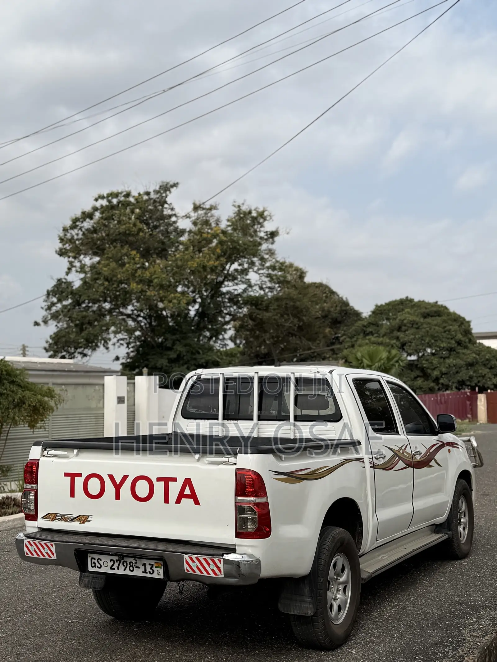 Toyota Hilux 3.0 D-4D 4x4 2013 White