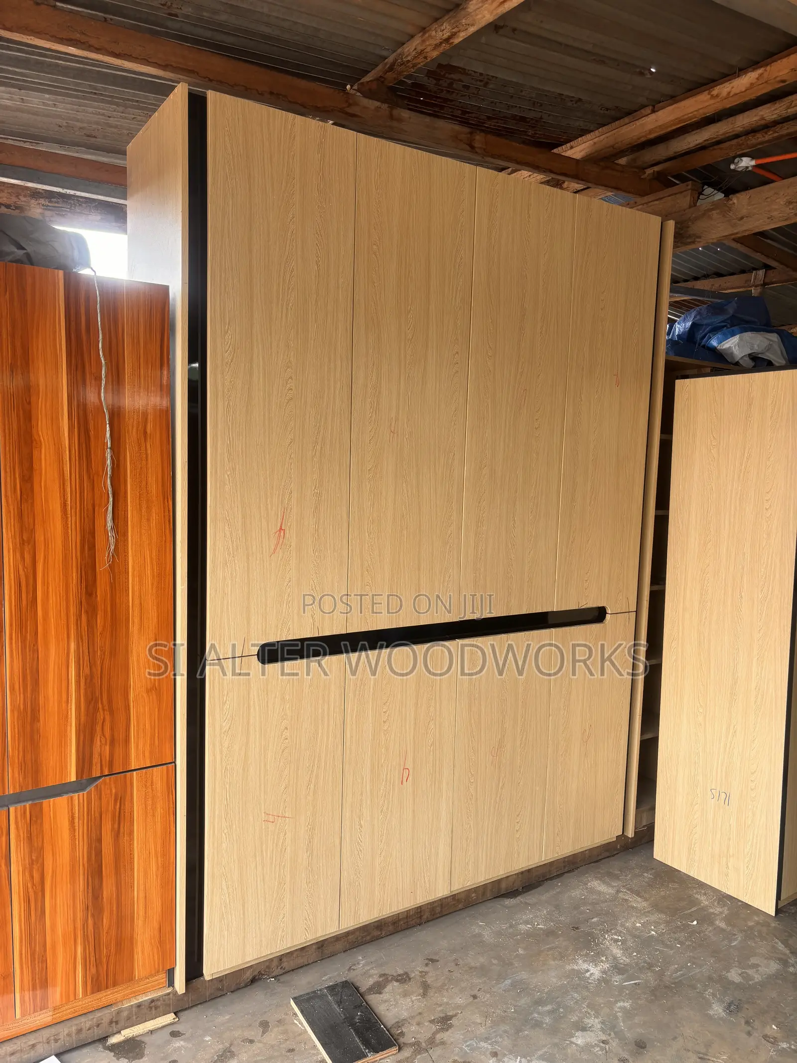 6x8 Ft Massive Wardrobe
