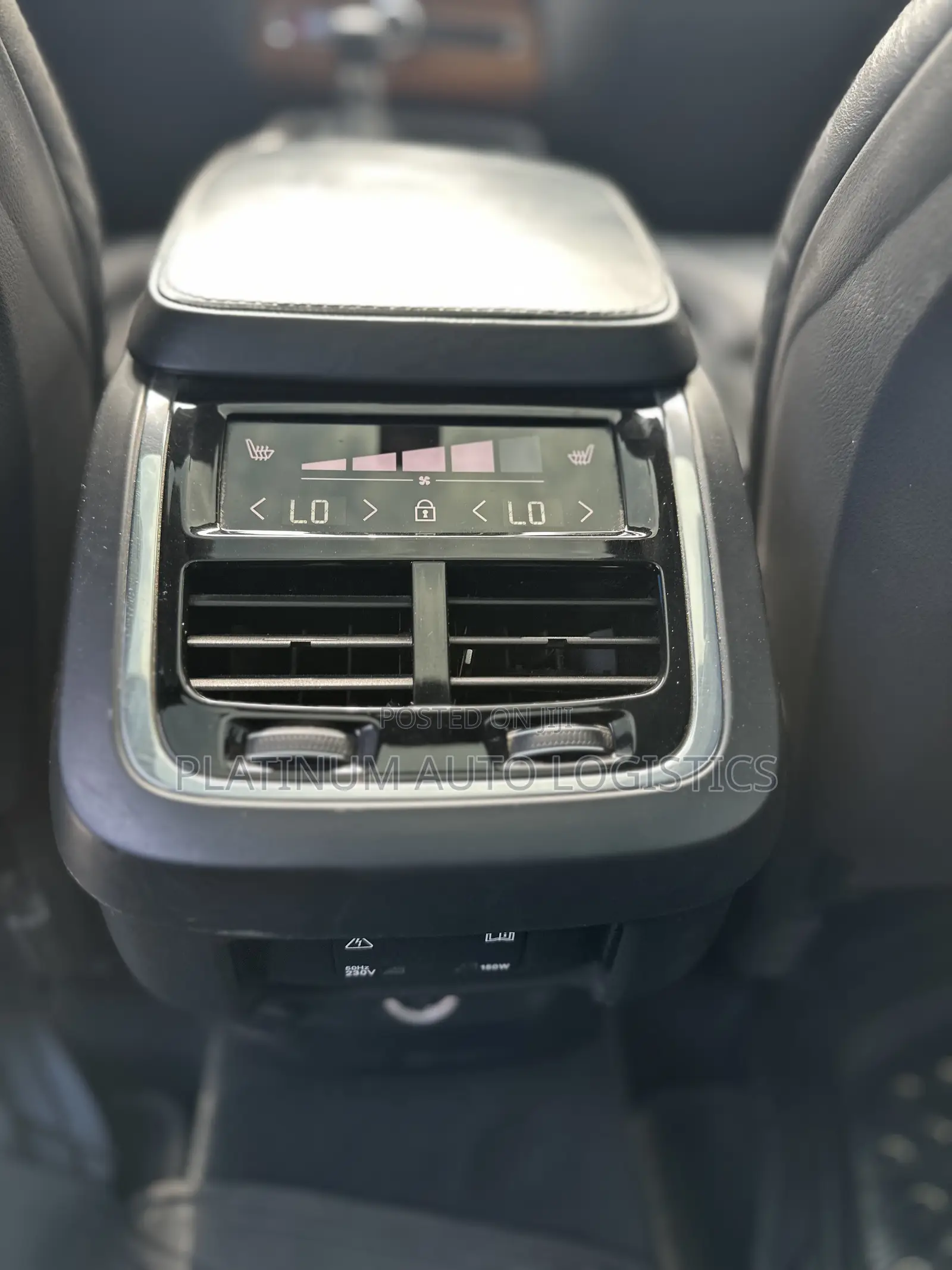 Volvo XC90 T6 Momentum AWD 2018 Gray