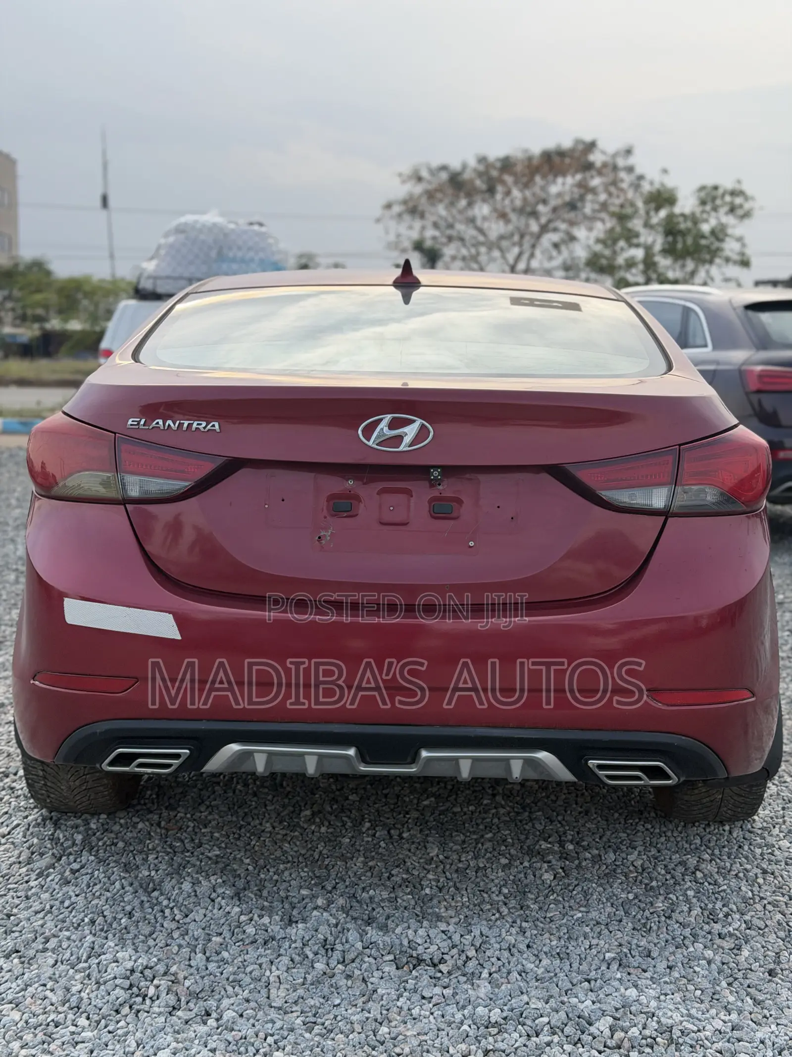 Hyundai Elantra Limited Sedan FWD (1.8L 4cyl 6A) 2016 Red