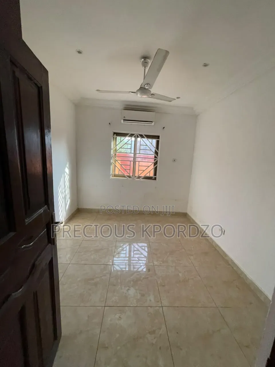 3bdrm House in Lakeside Estate for rent