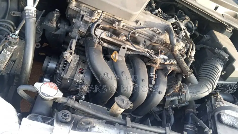 Toyota Vitz 1.0 FWD 3dr 2008 Gray