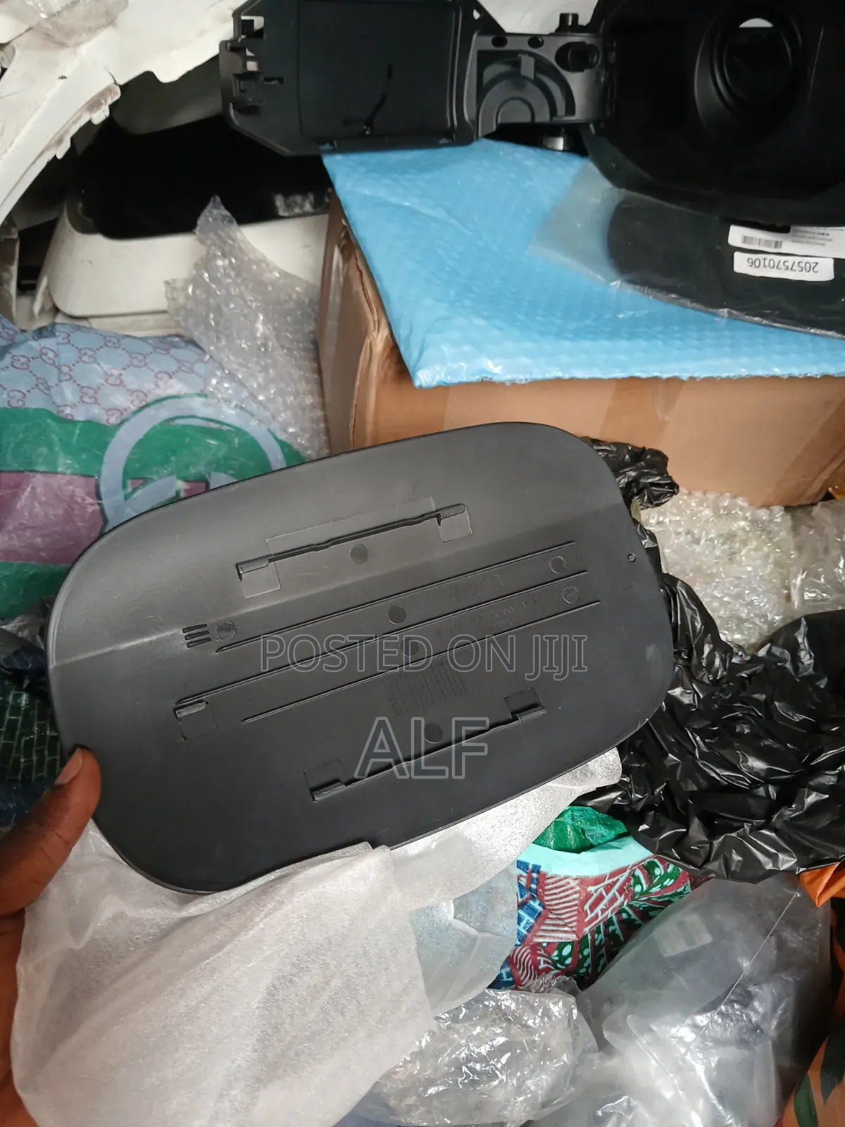 Fuel Tank Cover E300 or W213