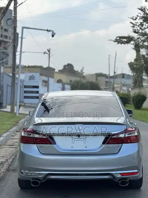 Honda Accord 2017 Silver