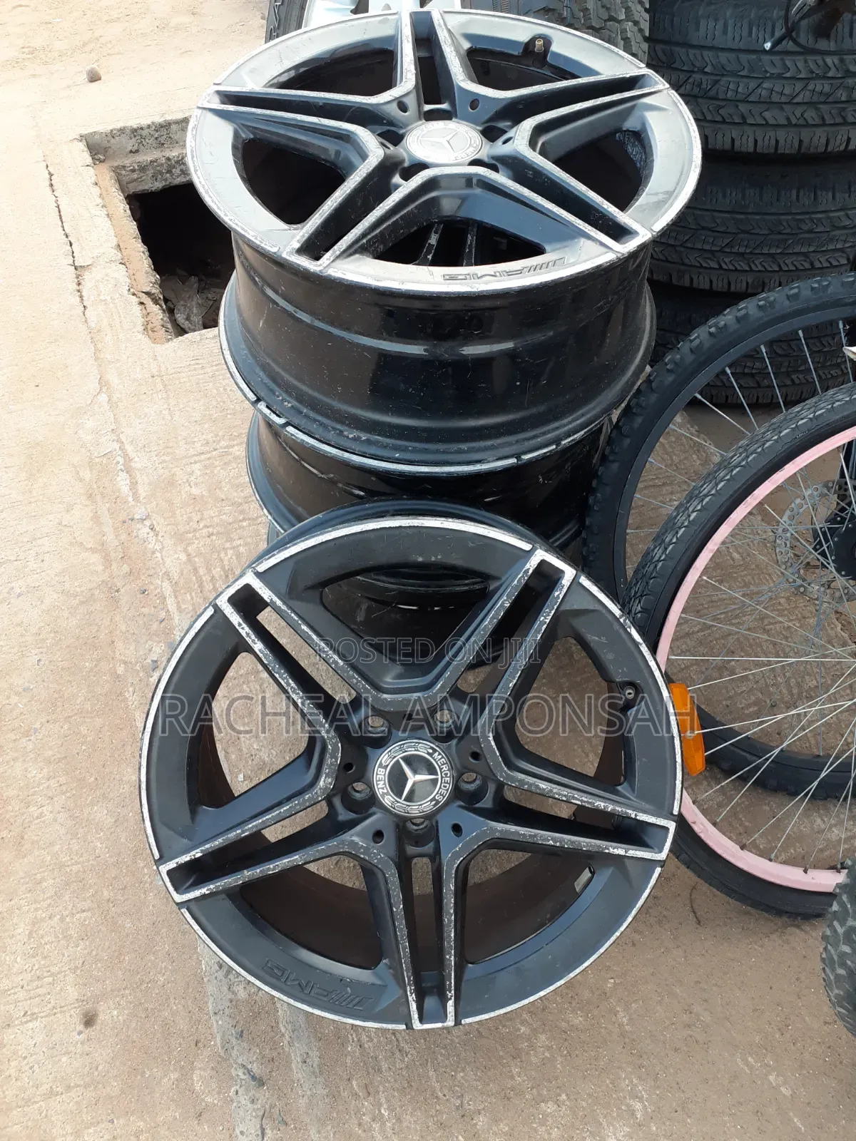 Mercedes-Benz Ryms