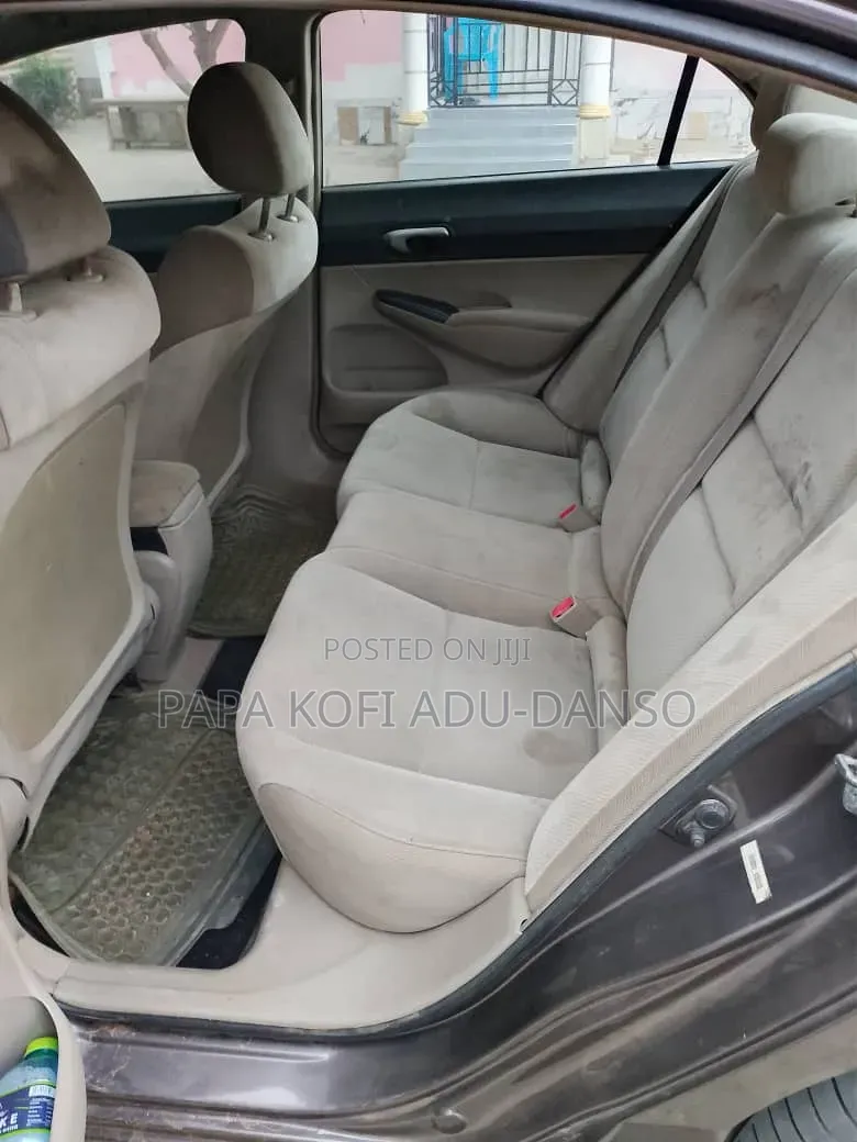 Honda Civic 2011 Beige