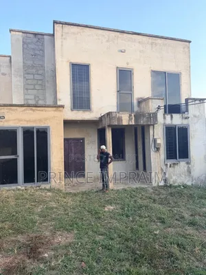5bdrm House in Ahanta West for sale