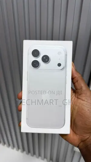 New Apple iPhone 18 Pro Max 2 TB Silver