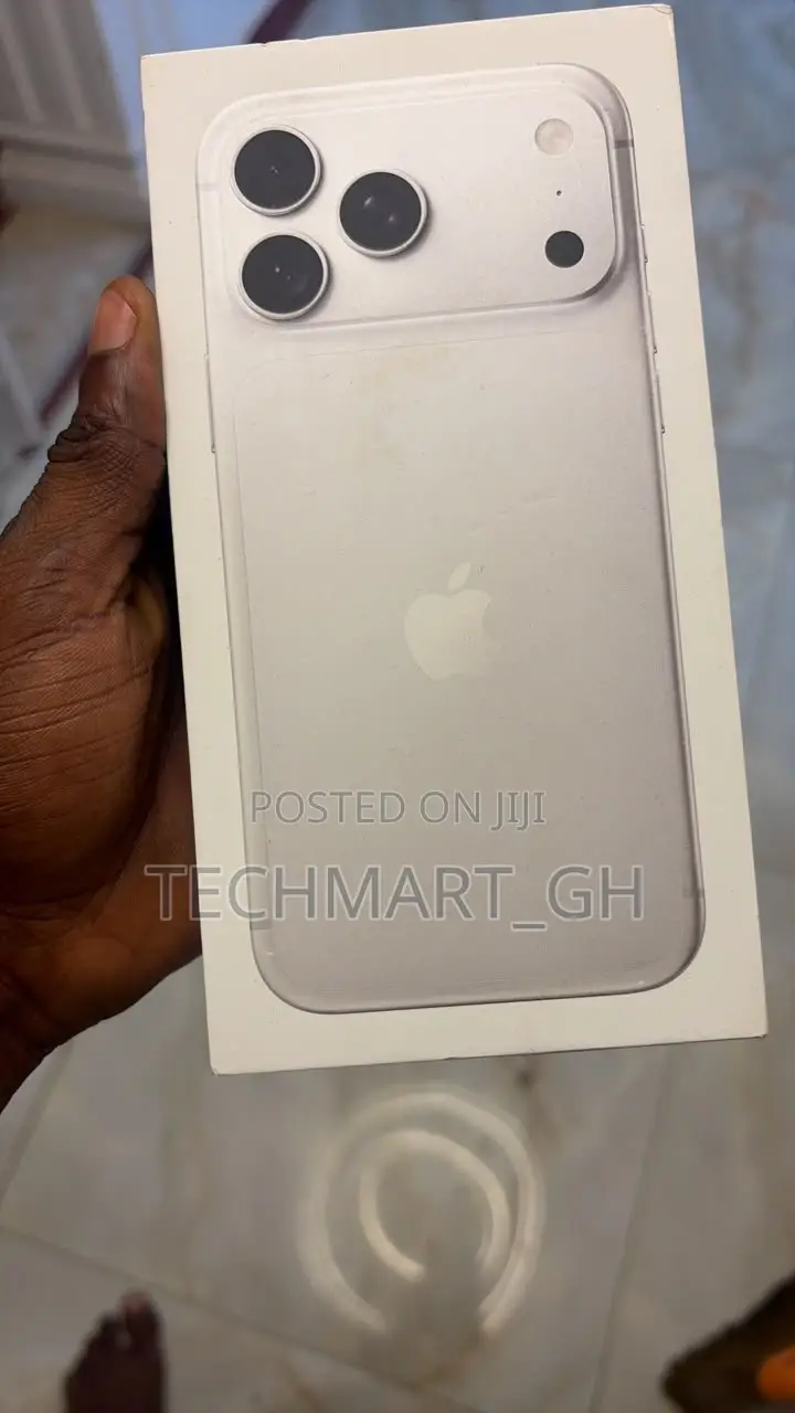 New Apple iPhone 18 Pro Max 2 TB Silver
