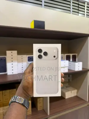 New Apple iPhone 18 Pro Max 2 TB Silver