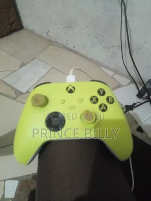 Xbox One X