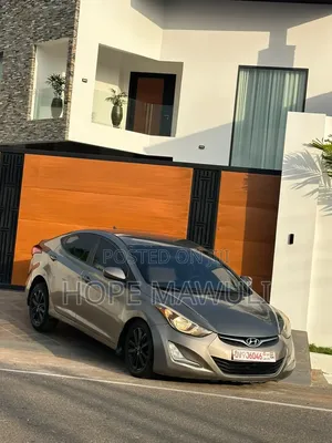 Hyundai Elantra SE 4dr Sedan (1.8L 4cyl 6A) 2014