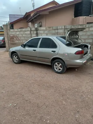 Nissan Sentra 1995 Silver