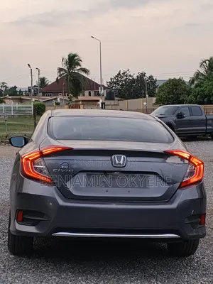 Honda Civic 2020 Gray