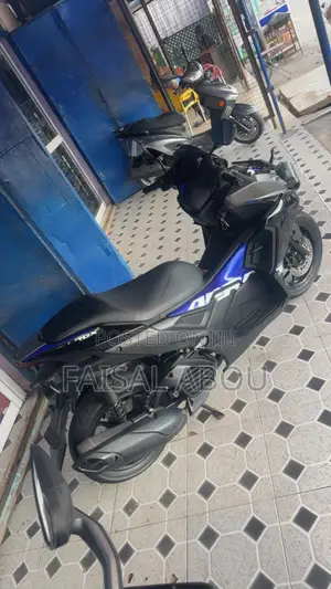 Yamaha Aerox 2026 Black