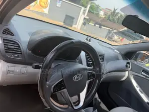 Hyundai Accent GLS 4dr Sedan (1.6L 4cyl 6M) 2014 Gray