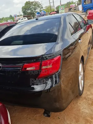 Toyota Camry SE 4dr Sedan (2.5L 4cyl 6A) 2014 Black