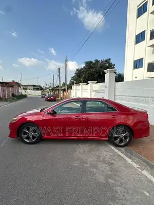 Toyota Camry SE 4dr Sedan w/Prod. End 11/13 (2.5L 4cyl 6A) 2014 Red