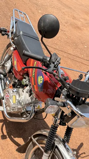 Royal RY125 2026 Red