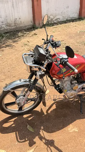 Royal RY125 2026 Red