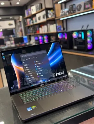 New Laptop MSI Stealth 16 AI Studio 32GB Intel Core Ultra 9 SSD 1T