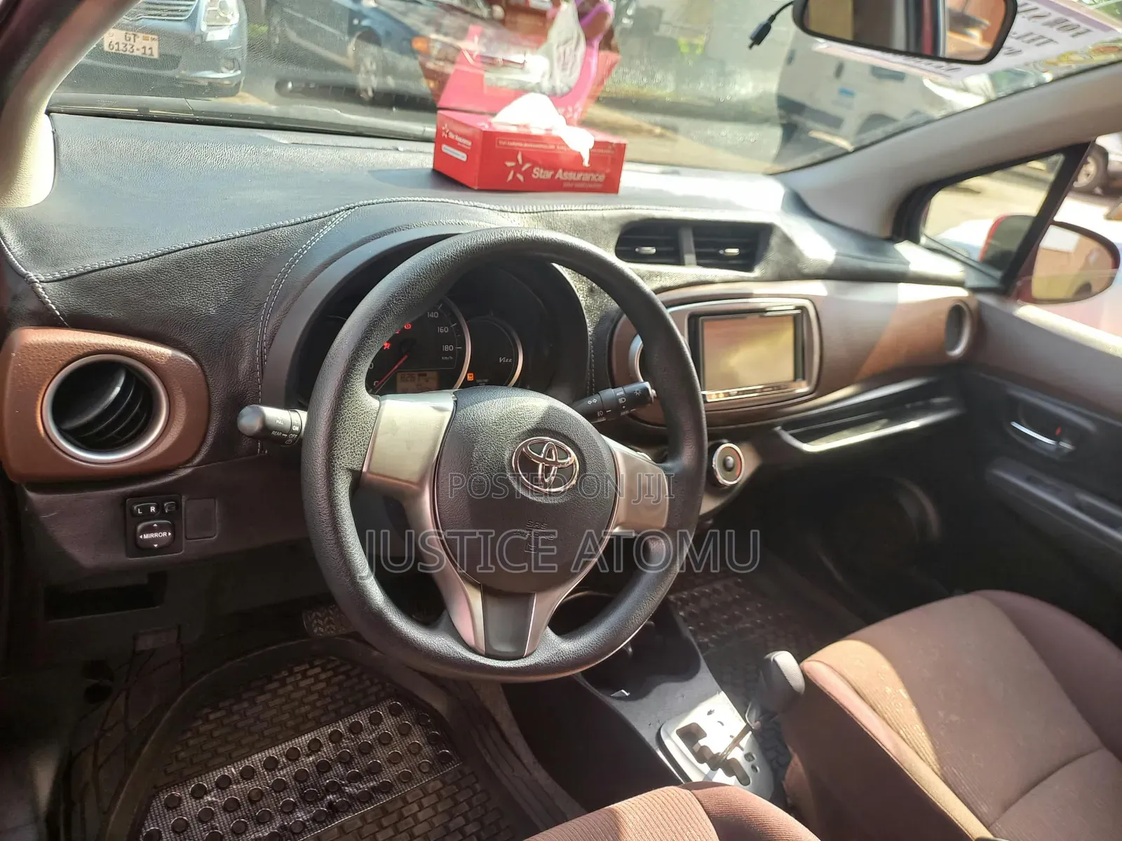 Toyota Vitz 1.3 AWD 5dr 2013 Pink