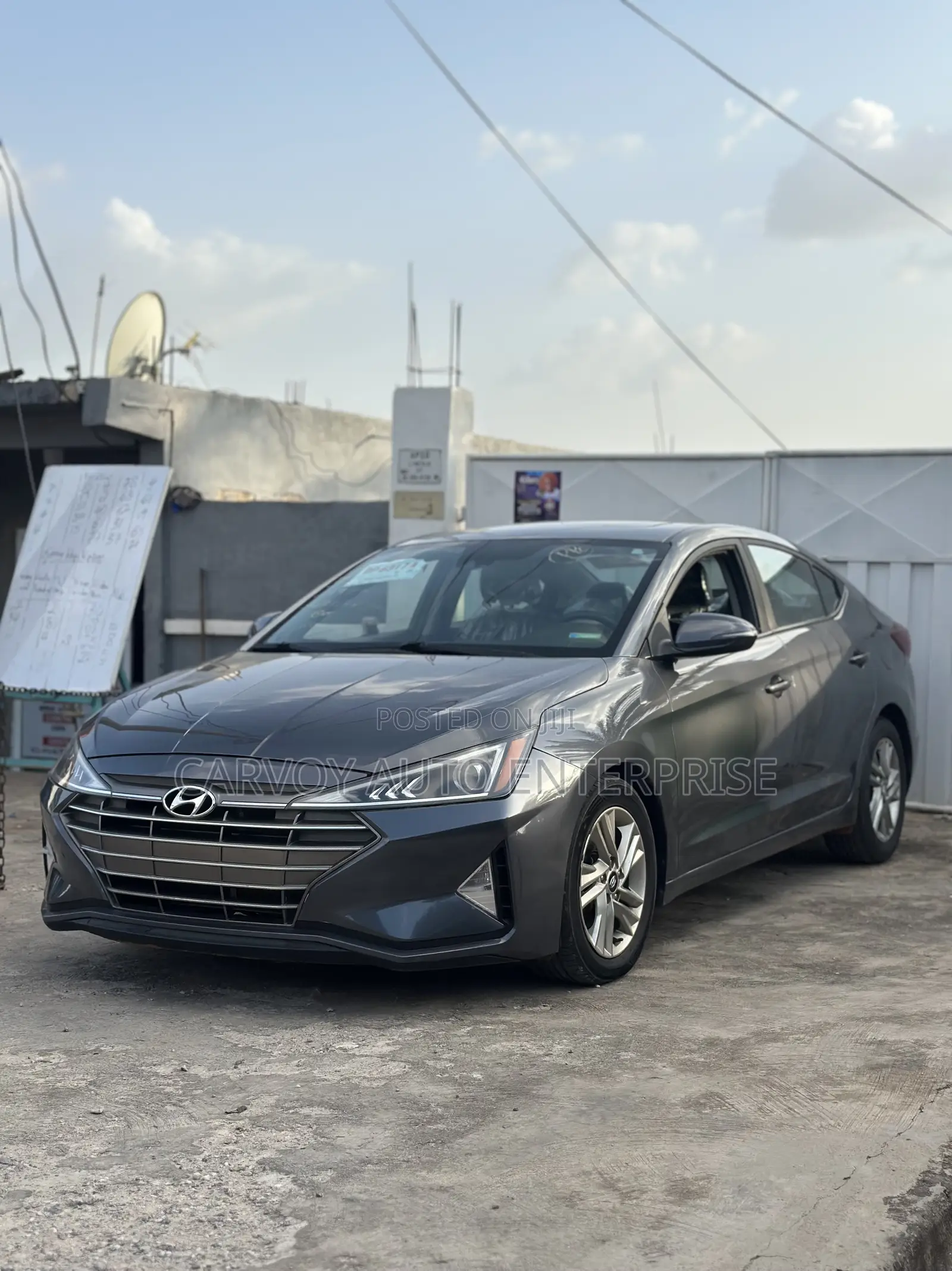 Hyundai Elantra Limited 2019 Gray