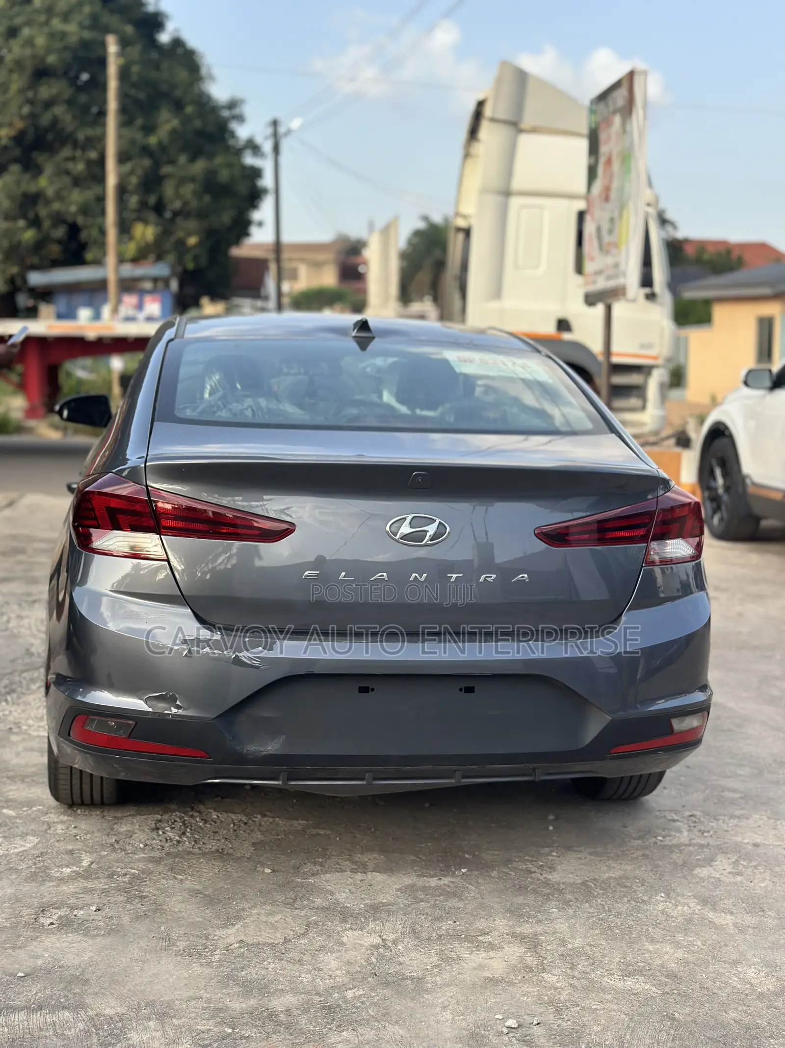 Hyundai Elantra Limited 2019 Gray