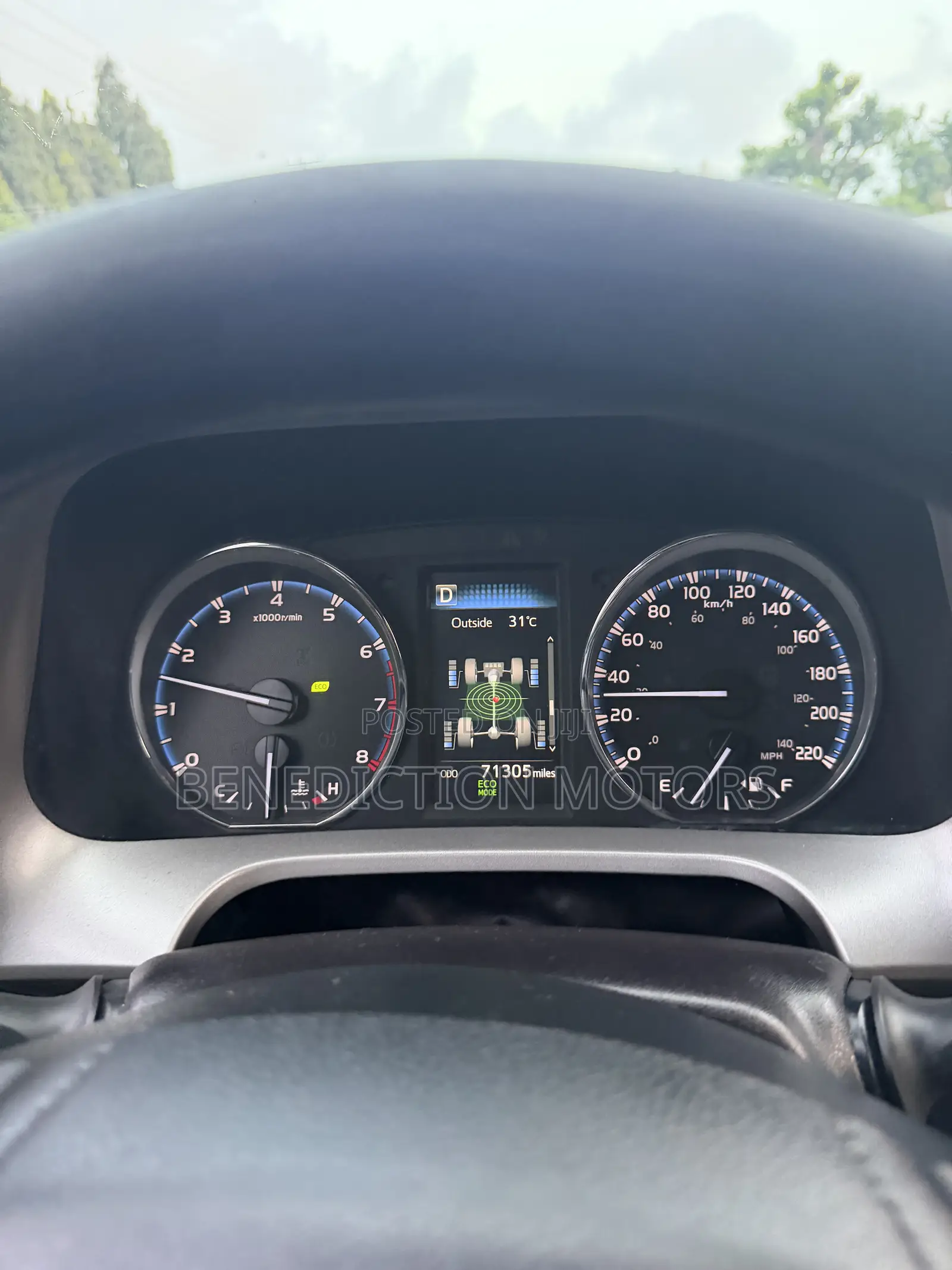 Toyota RAV4 LE 4dr SUV AWD (2.5L 4cyl 6A) 2018 Red