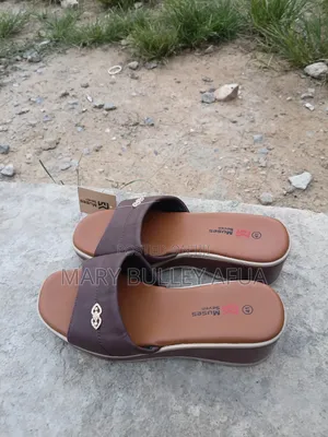 Women Shoe