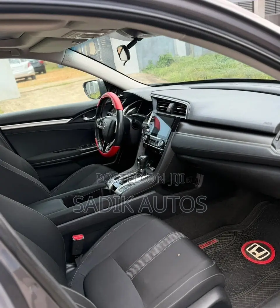 Honda Civic EX-L Sedan 2019 Gray