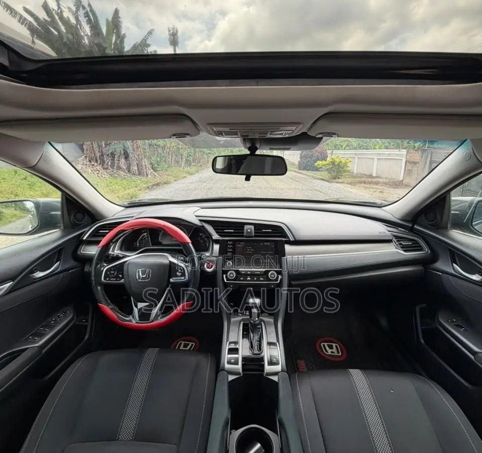 Honda Civic EX-L Sedan 2019 Gray
