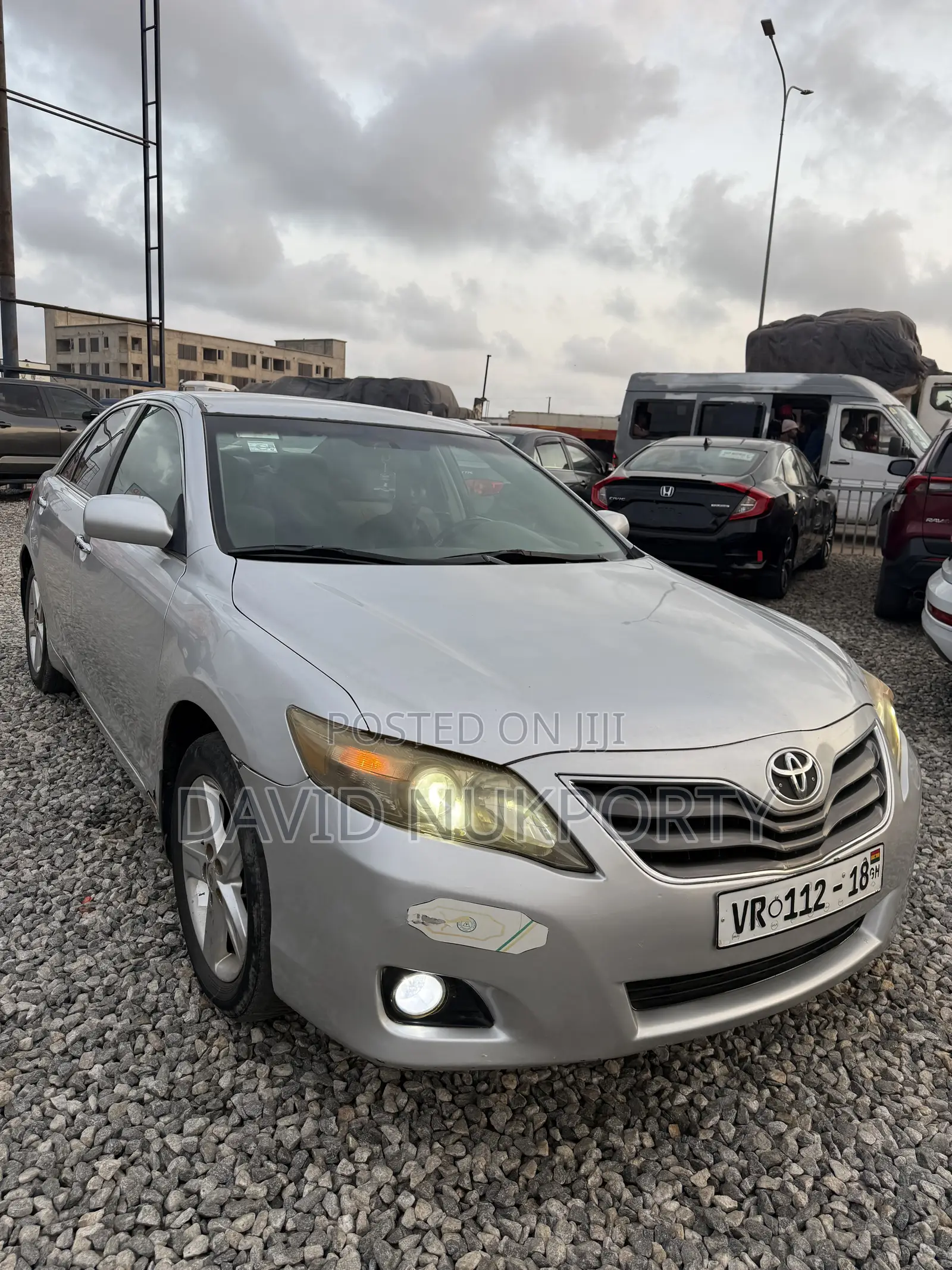 Toyota Camry 2010 Silver