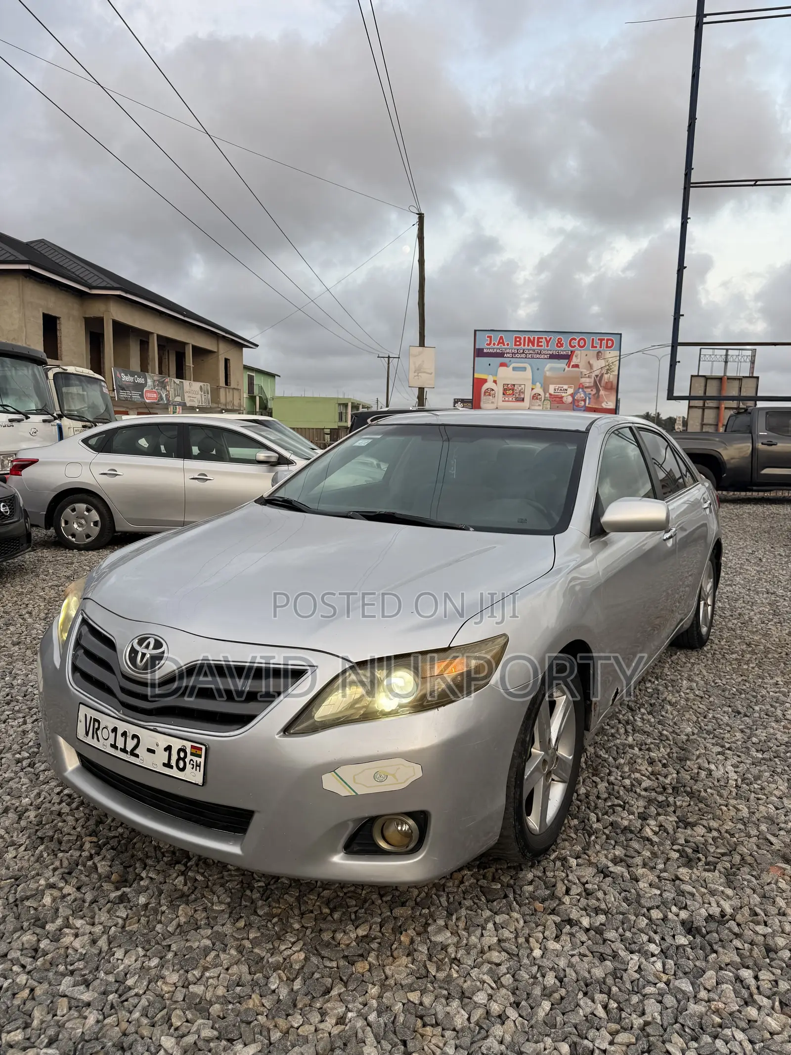 Toyota Camry 2010 Silver