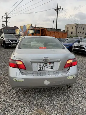 Toyota Camry 2010 Silver