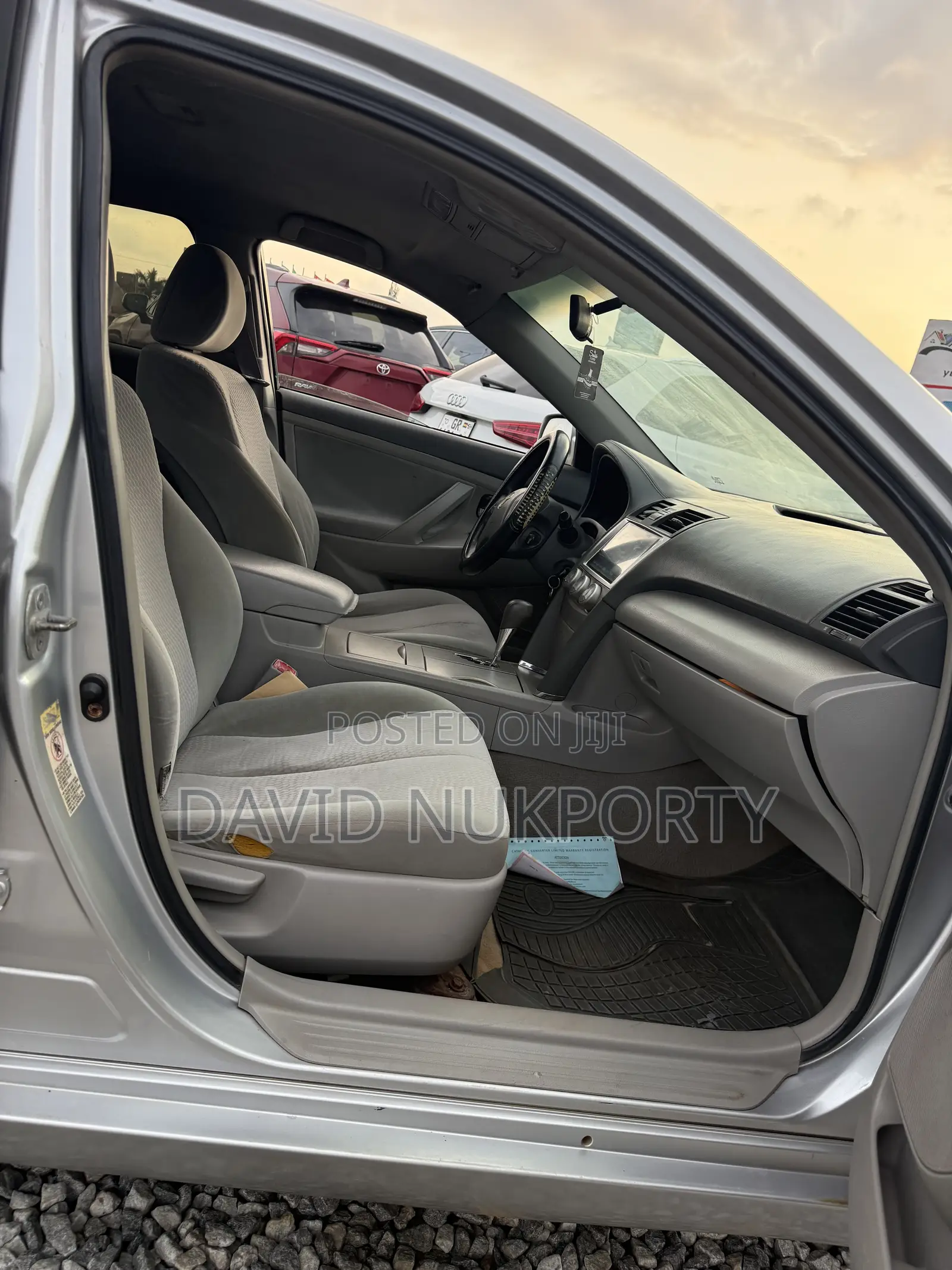 Toyota Camry 2010 Silver
