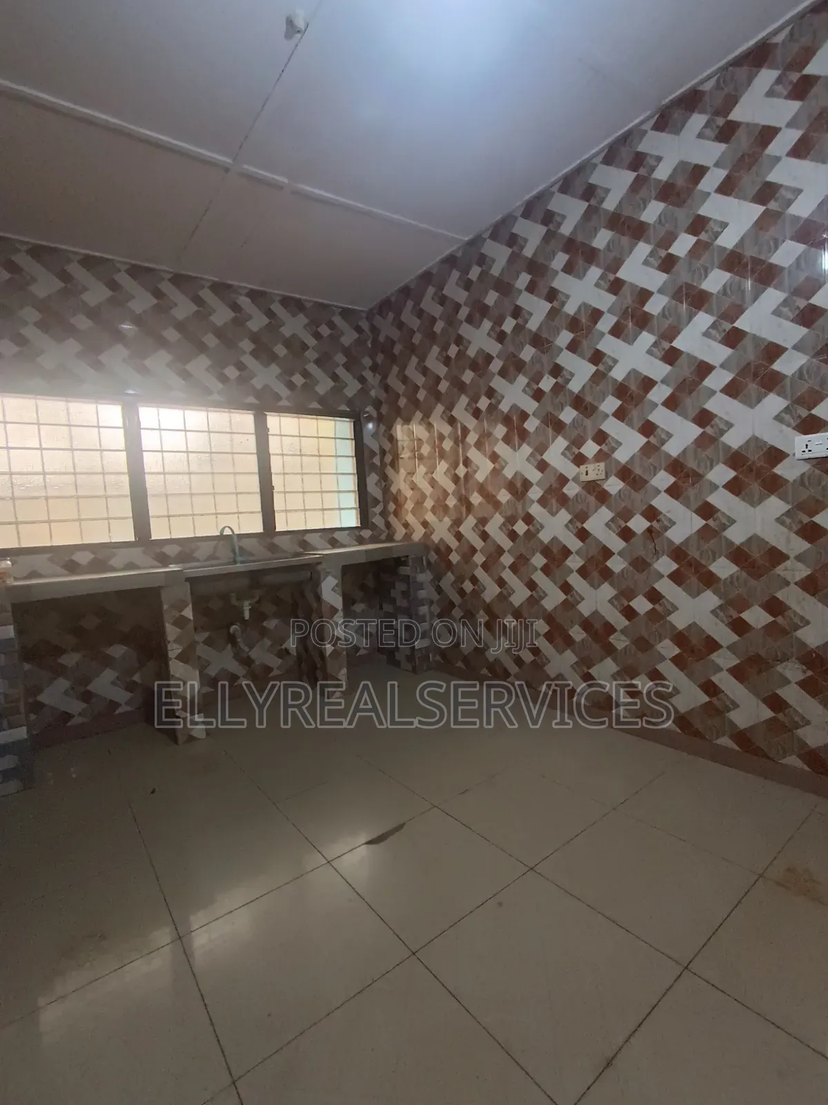 2bdrm House in Ellyrealservices, Pentecost for sale